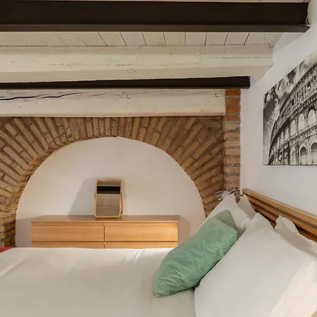 Iflat Cozy & Serene Loft Two Steps From Vatican アパート