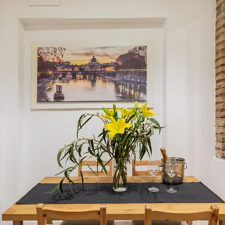 Iflat Cozy & Serene Loft Two Steps From Vatican רומא
